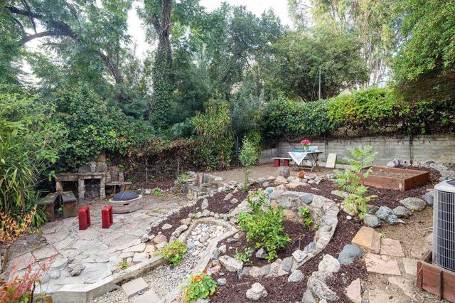 2925 El Monte Ave, Oakland, CA 94605