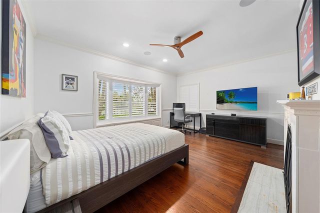 330 Royal Plaza Drive, Fort Lauderdale, FL 33301