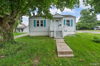 9501 Miriam Avenue, Overland, MO 63114