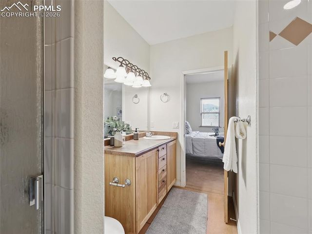18 Taos Place, Manitou Springs, CO 80829