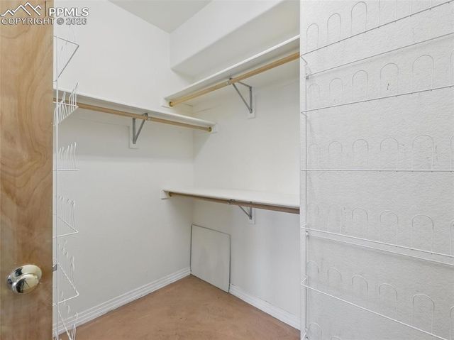 18 Taos Place, Manitou Springs, CO 80829