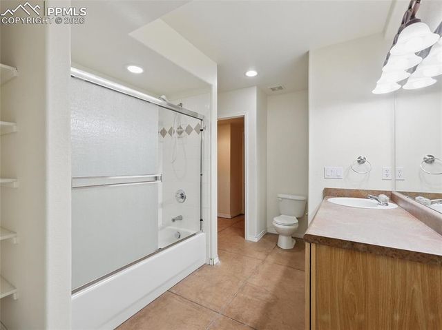18 Taos Place, Manitou Springs, CO 80829
