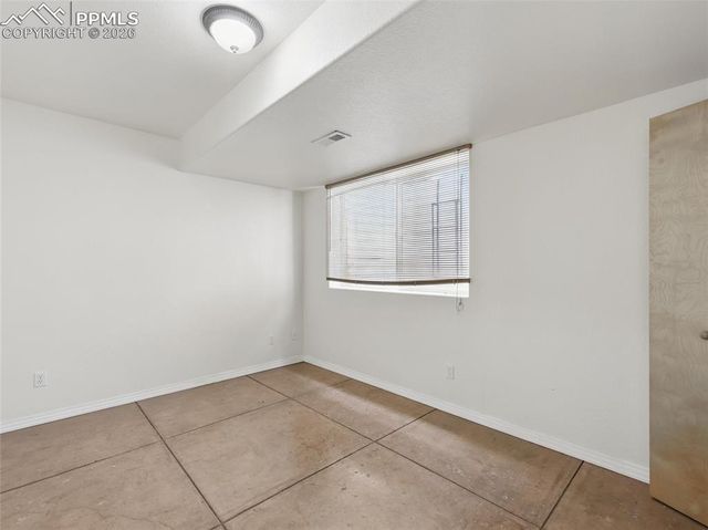 18 Taos Place, Manitou Springs, CO 80829