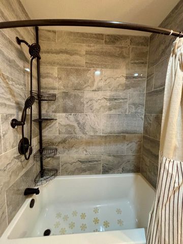 1700 Ankney Place, Neosho, MO 64850