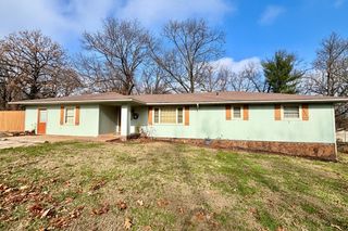 1700 Ankney Place, Neosho, MO 64850