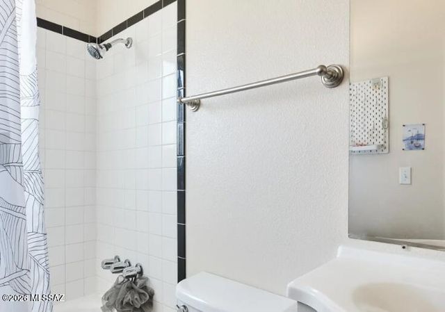 835 N 6th Ave Apt 15, Tucson, AZ 85705
