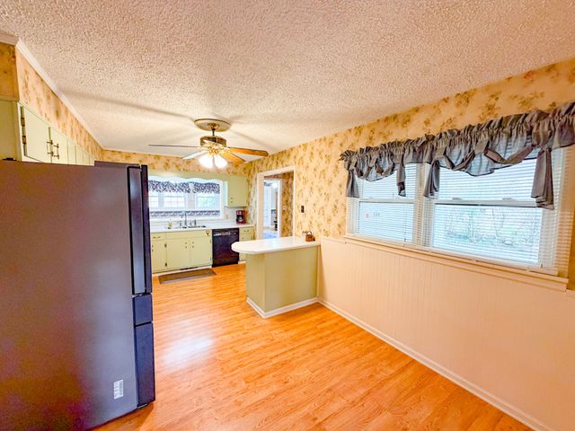 544 E Madison St, Pulaski, TN 38478