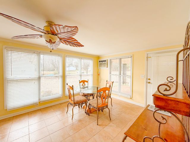 544 E Madison St, Pulaski, TN 38478