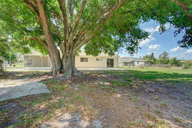 3262 MONTCLAIR CIRCLE, North Port, FL 34287