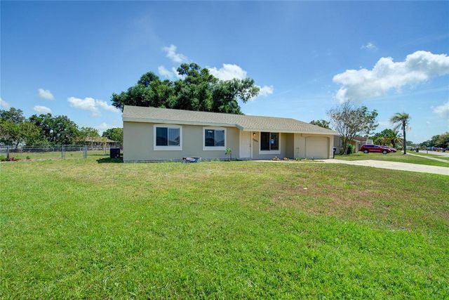 3262 MONTCLAIR CIRCLE, North Port, FL 34287