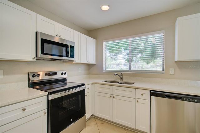 3262 MONTCLAIR CIRCLE, North Port, FL 34287