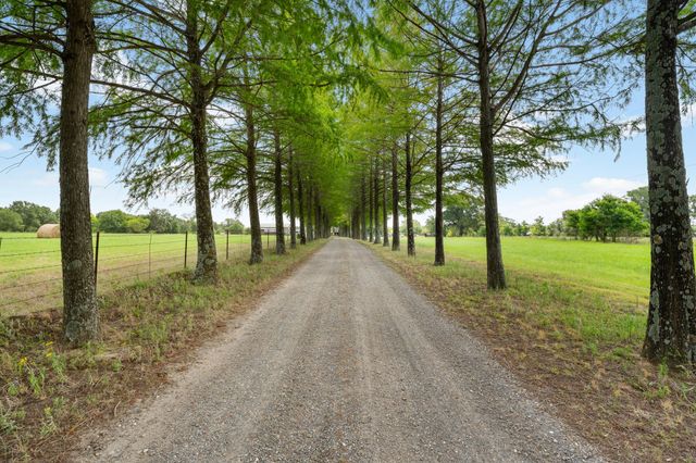 13494 County Road 2919, Eustace, TX 75124