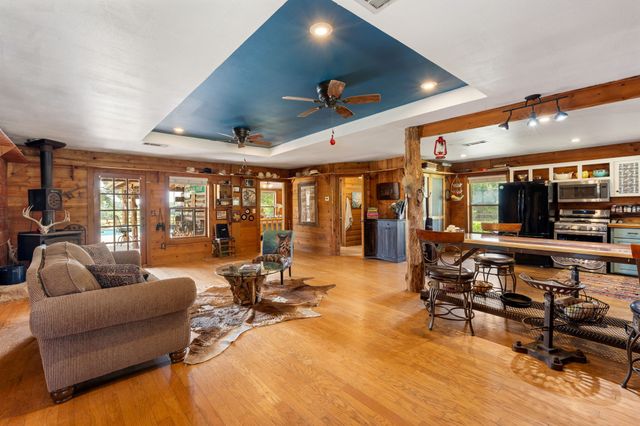 13494 County Road 2919, Eustace, TX 75124