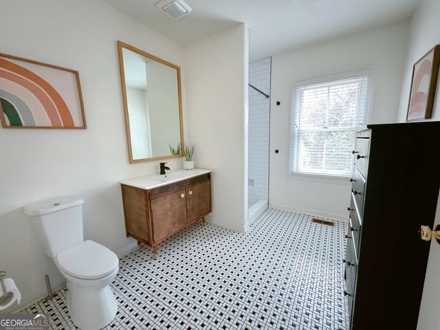 2494 Batavia Street, East Point, GA 30344