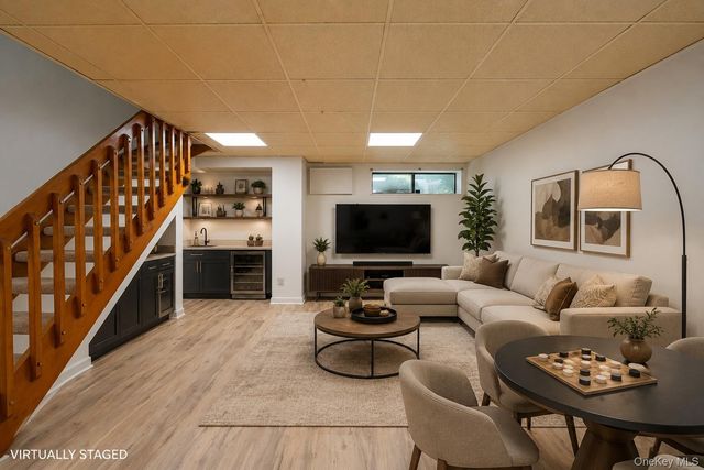 7108 Sutton Place 1, Fresh Meadows, NY 11365
