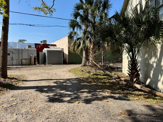 2670 POST Street 3, Jacksonville, FL 32205