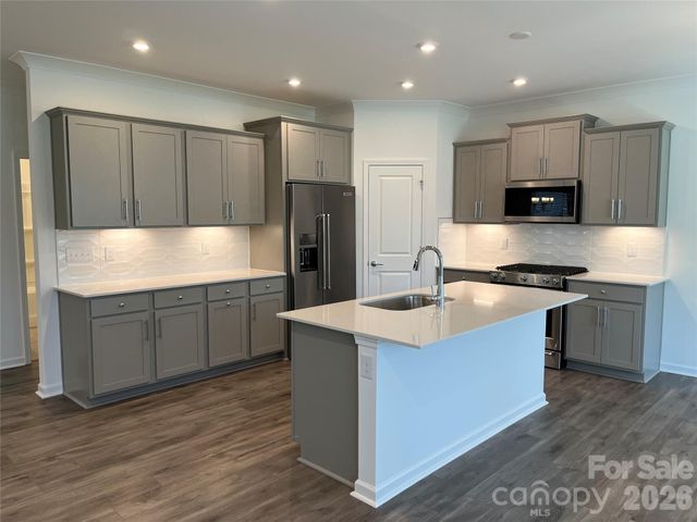 11608 Glasden Road, Charlotte, NC 28278