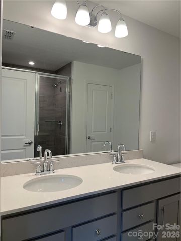 11608 Glasden Road, Charlotte, NC 28278