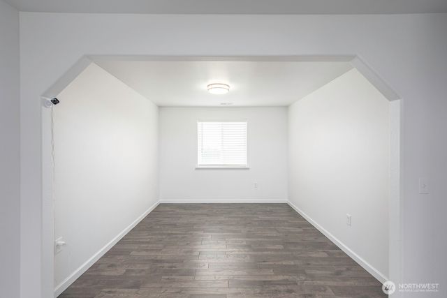 1516 S Husky Dr, Moses Lake, WA 98837