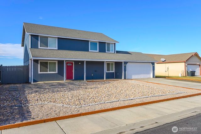 1516 S Husky Dr, Moses Lake, WA 98837