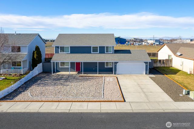 1516 S Husky Dr, Moses Lake, WA 98837