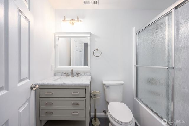 1516 S Husky Dr, Moses Lake, WA 98837