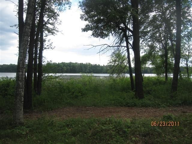 N8000 North Shore Drive, New Lisbon, WI 53950