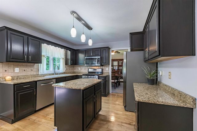 4609 PINEVIEW Court, Erie, PA 16506