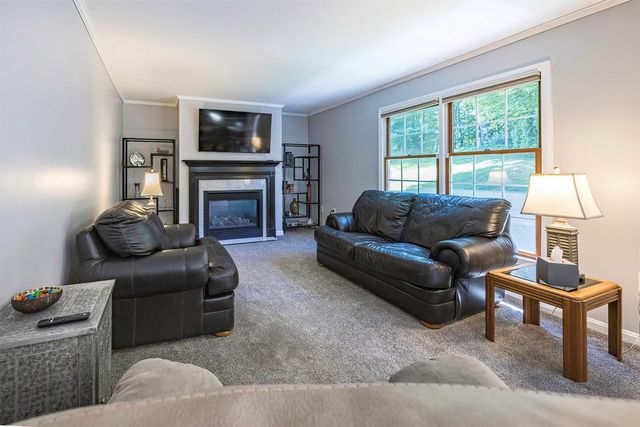 4609 PINEVIEW Court, Erie, PA 16506