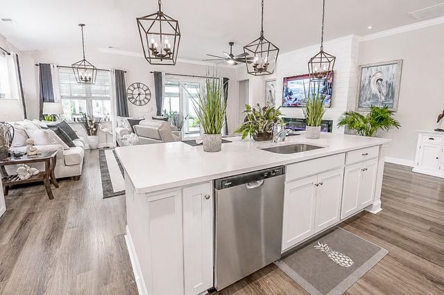 1021 Beechfield Ct., Conway, SC 29526