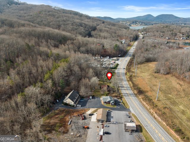 2038 US HWY 76, Hiawassee, GA 30546