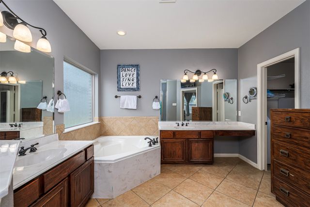 209 Boardwalk Avenue, Waxahachie, TX 75165