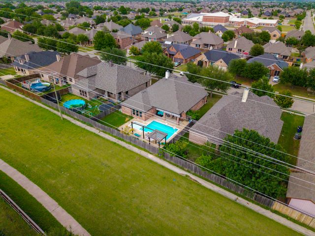 209 Boardwalk Avenue, Waxahachie, TX 75165