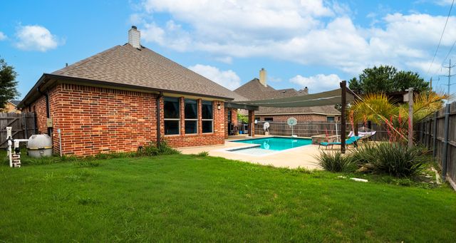 209 Boardwalk Avenue, Waxahachie, TX 75165