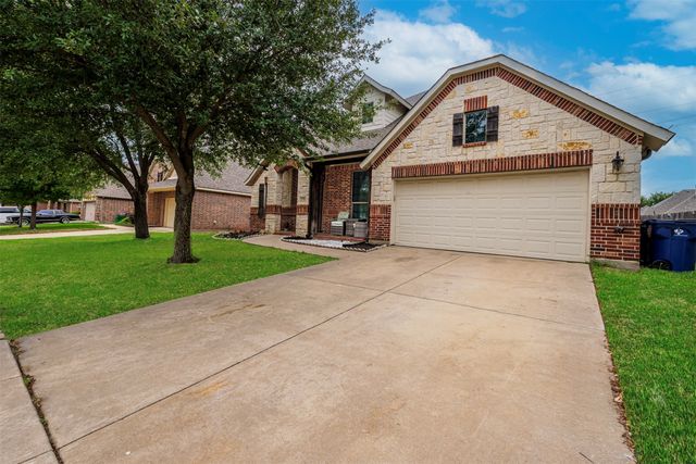 209 Boardwalk Avenue, Waxahachie, TX 75165