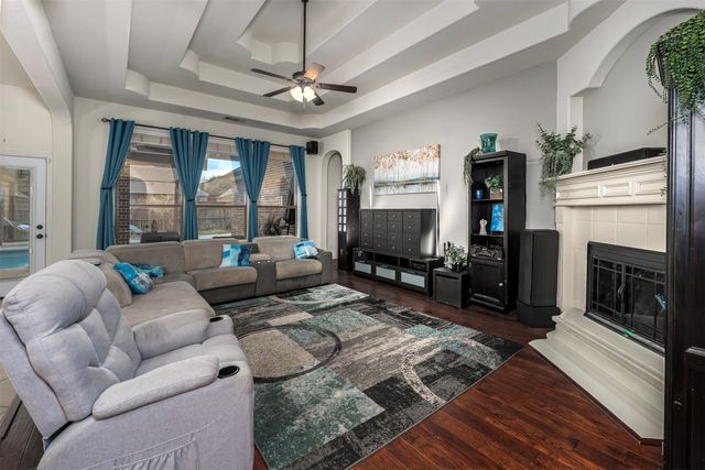 209 Boardwalk Avenue, Waxahachie, TX 75165