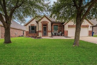 209 Boardwalk Avenue, Waxahachie, TX 75165