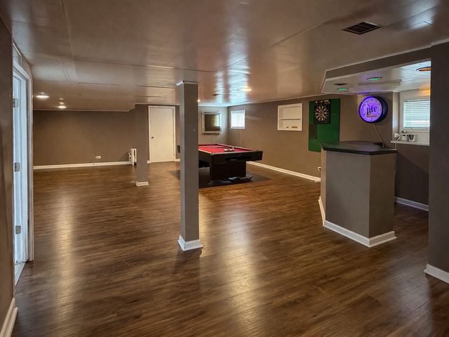 8201 S Homan Avenue, Chicago, IL 60652