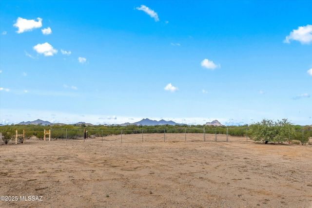 12055 N Musket Road, Marana, AZ 85653