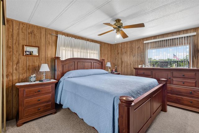 3586 LAZY LAKE DRIVE N, Lakeland, FL 33801