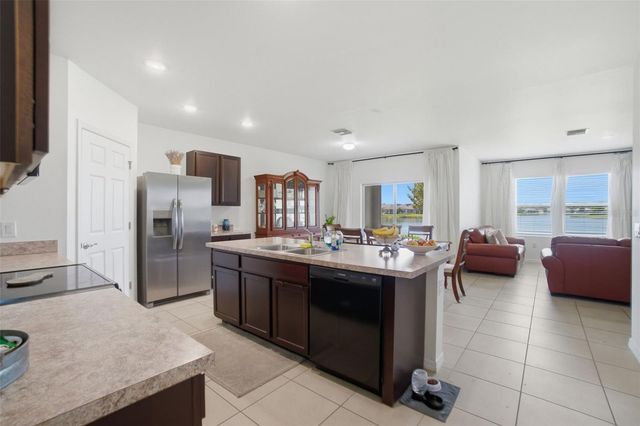 3422 CANCUN COURT, Cape Coral, FL 33909