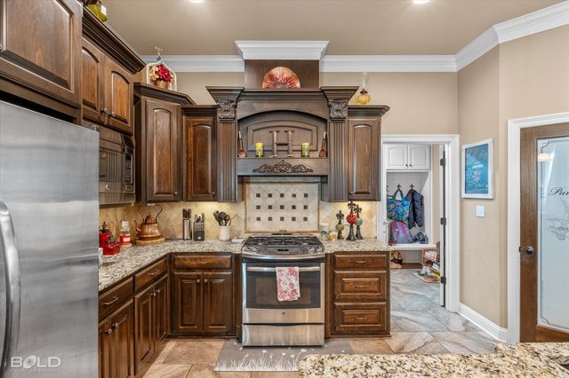 126 Lori Drive, Stonewall, LA 71078