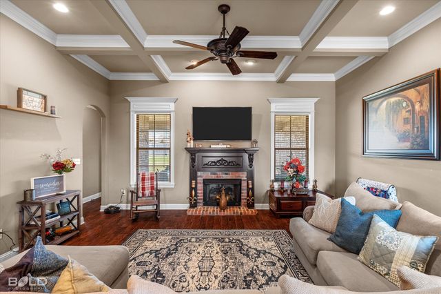 126 Lori Drive, Stonewall, LA 71078