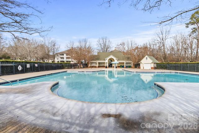 18001 Delmas Drive 3C, Cornelius, NC 28031