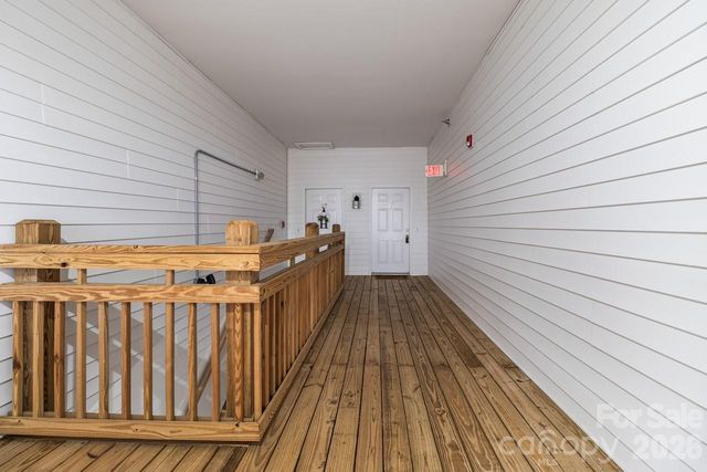 18001 Delmas Drive 3C, Cornelius, NC 28031