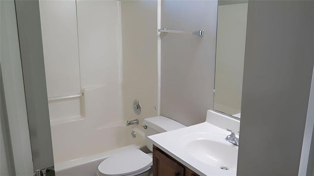 540 Haymarket Court, Riverdale, GA 30296