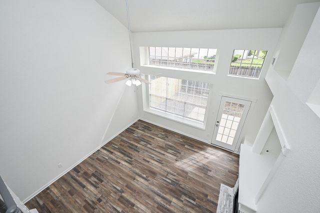 14420 Walters 22, Houston, TX 77014