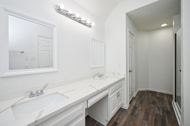14420 Walters 22, Houston, TX 77014