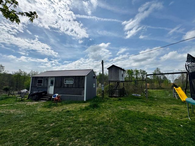6895 Kentucky 643, Crab Orchard, KY 40419