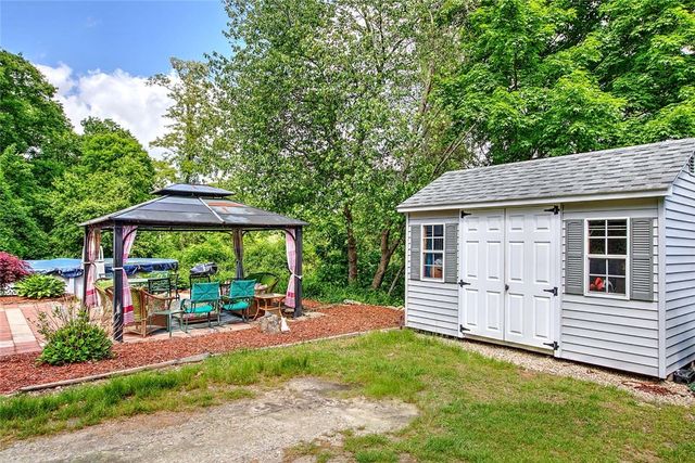540 Greenville Road, North Smithfield, RI 02896